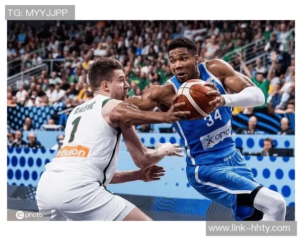 字母哥再现神级表现狂砍41分15板9助攻无人能挡希腊怪兽的强势回归